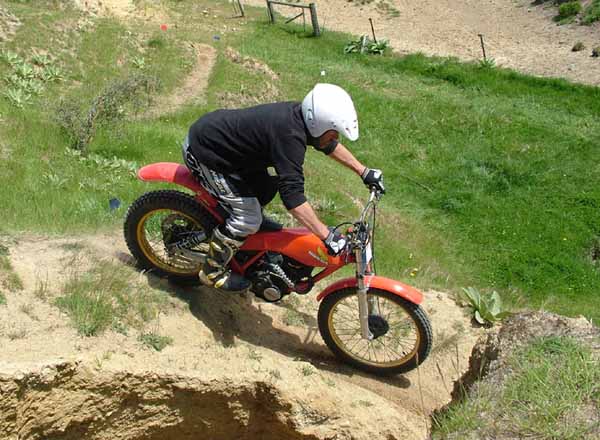 Waipara Classic Trials Dave Davies. Honda TLR200